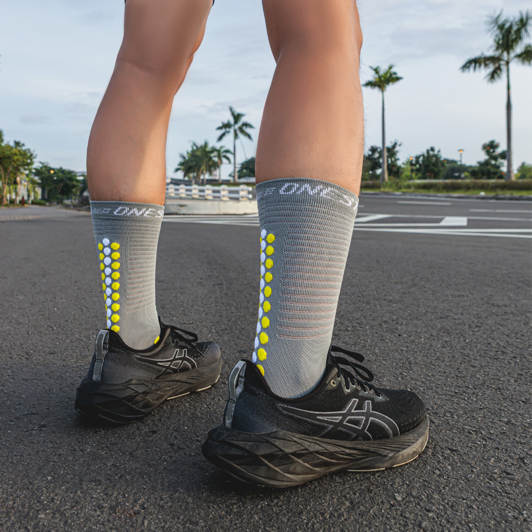 Hyper Ash High Compression Running Socks