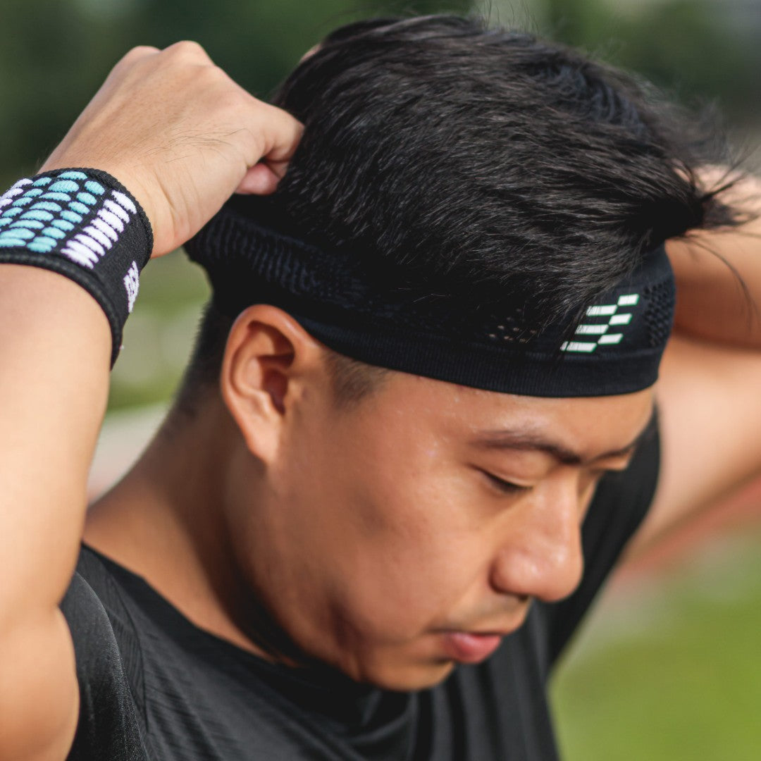 Black Stride Headband