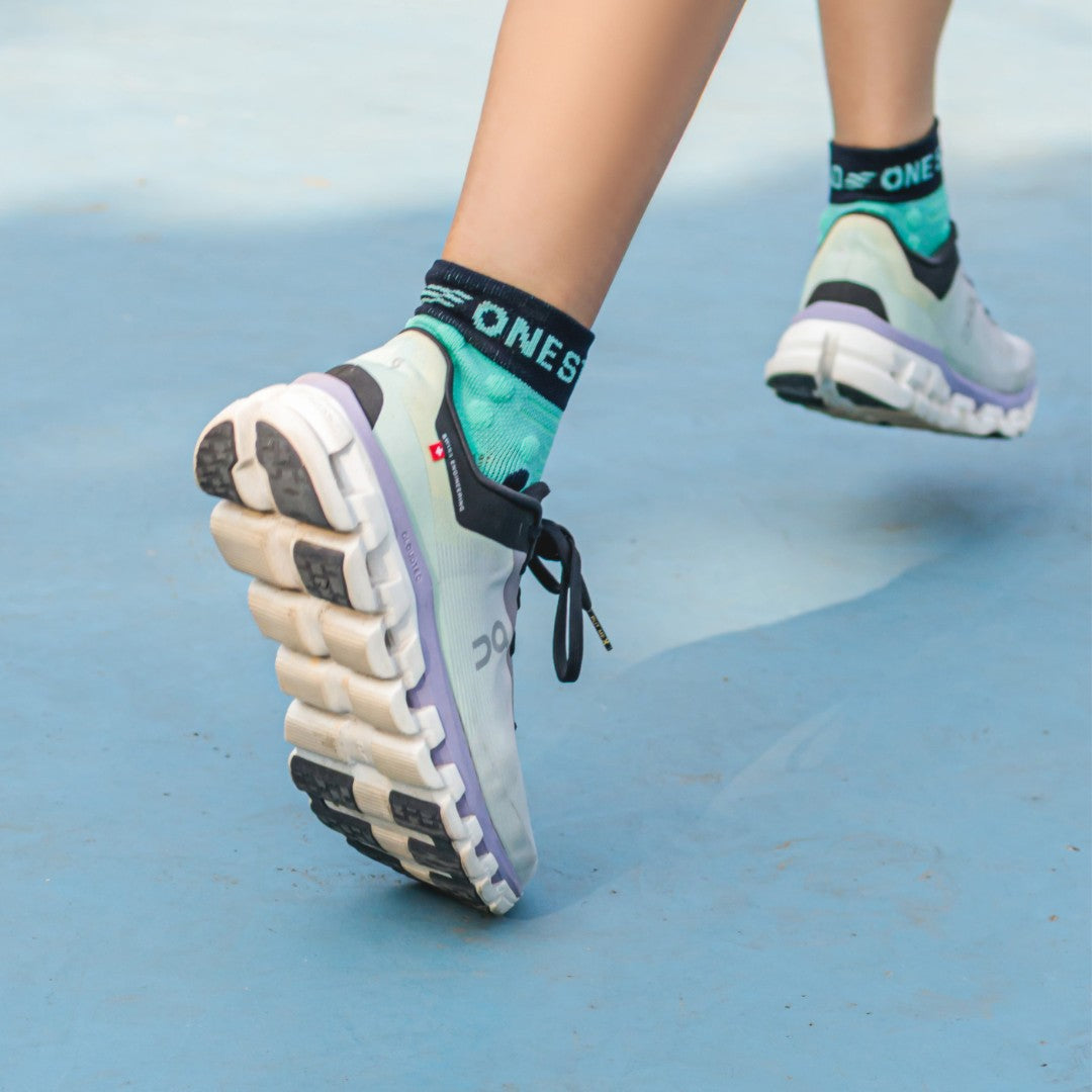 Tidal Mint Low Compression Running Socks