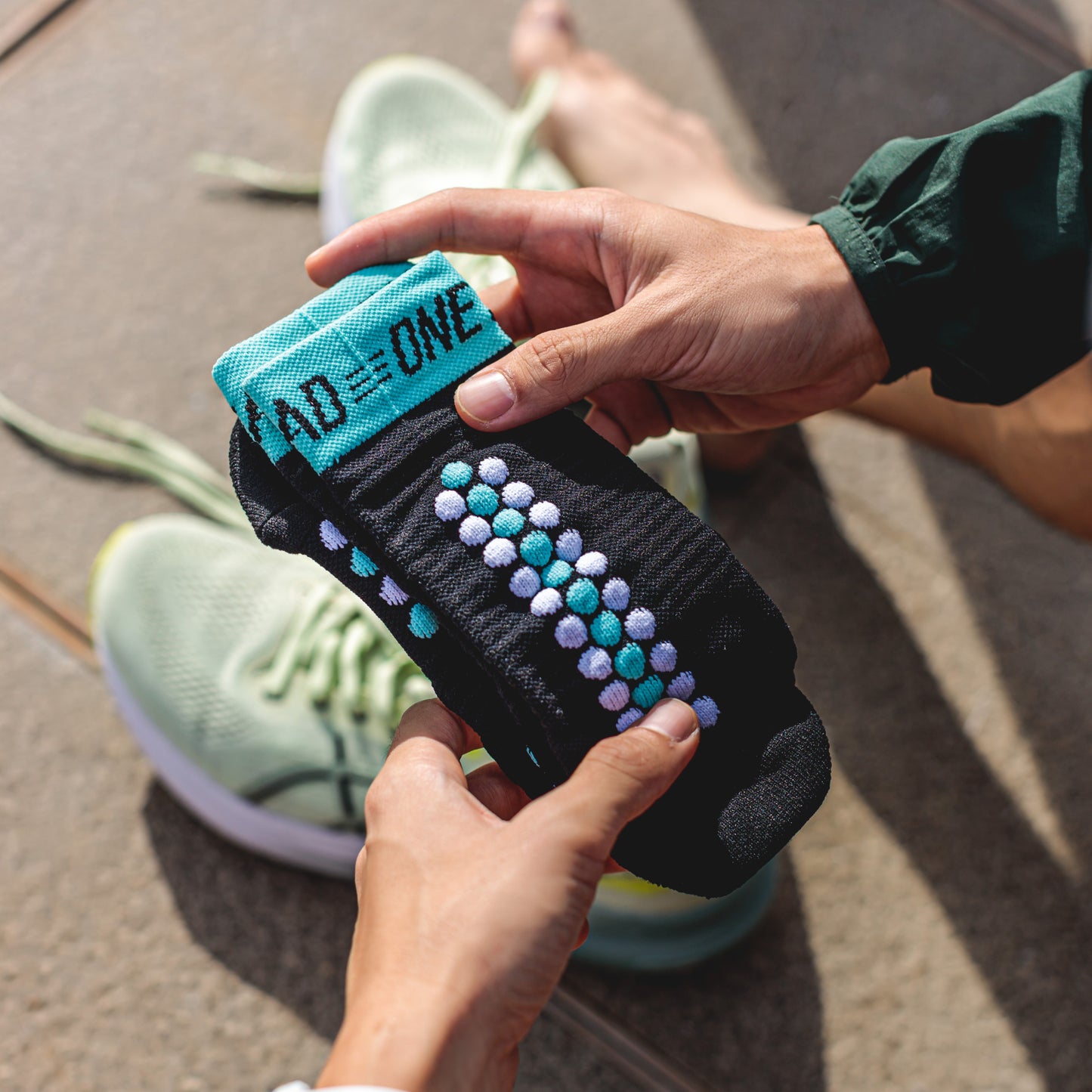 Midnight Mint High Compression Running Socks