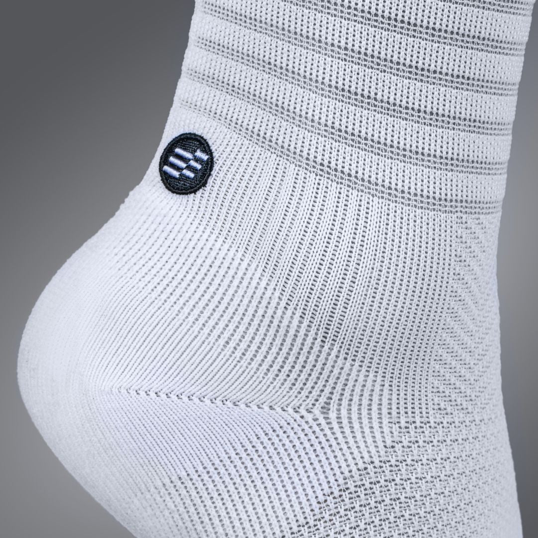 White Black Stripe High Cushion Stripe Running Socks
